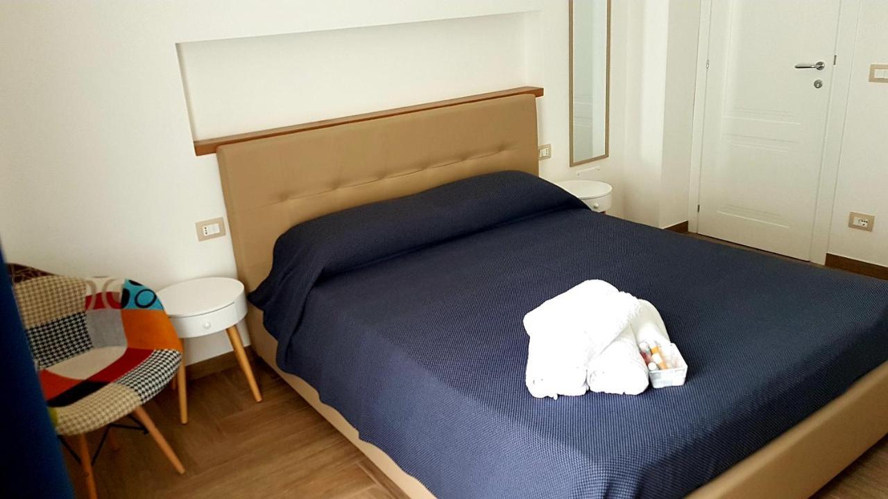 Monelia Bed and Breakfast Reggio di Calabria Exteriör bild