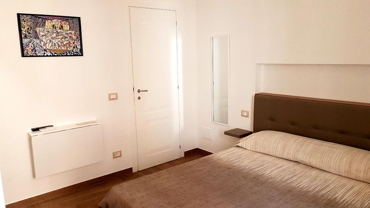 Monelia Bed and Breakfast Reggio di Calabria Exteriör bild