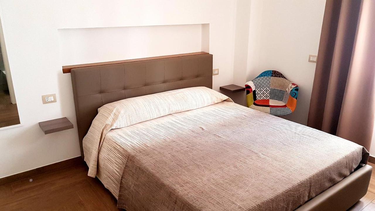 Monelia Bed and Breakfast Reggio di Calabria Exteriör bild